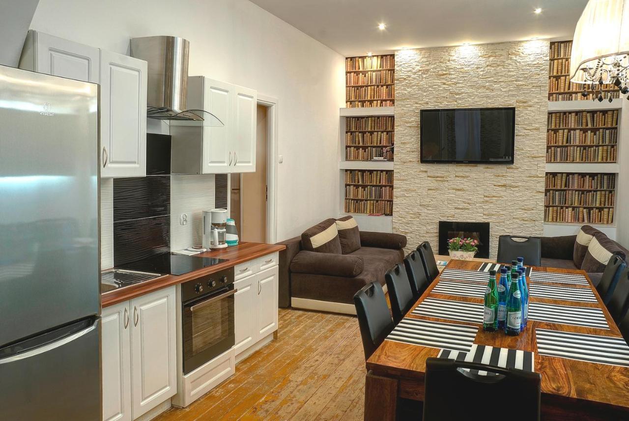 Residence B&B La Fontaine Aparthotel Krakow Exterior photo