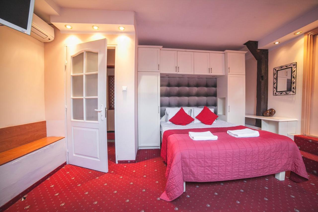 Residence B&B La Fontaine Aparthotel Krakow Exterior photo